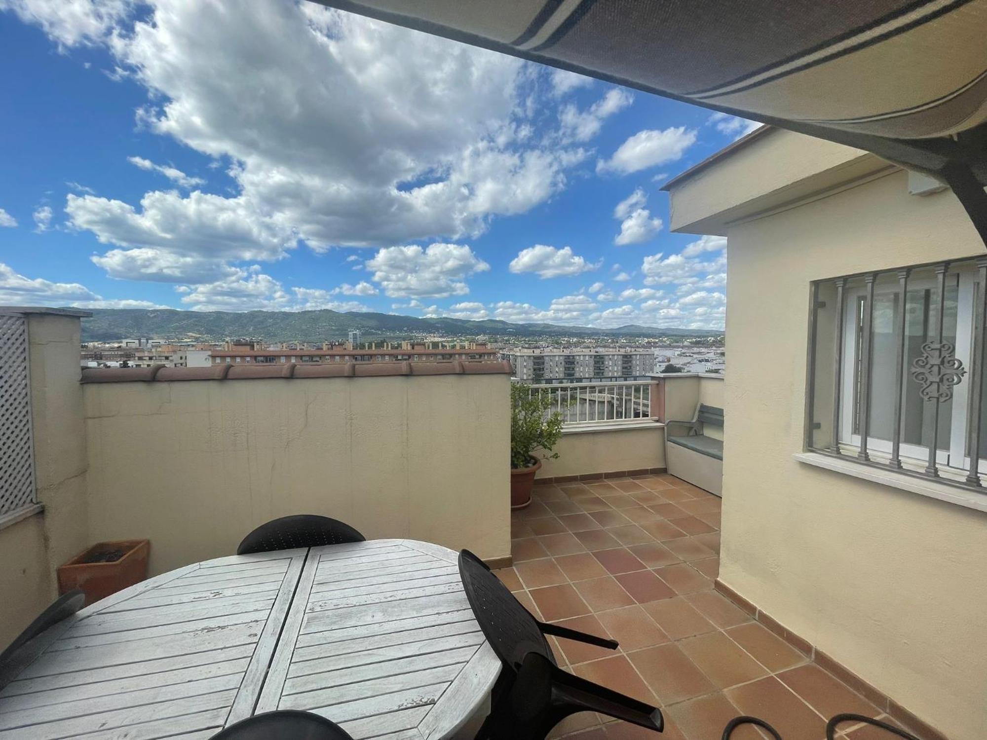 Atico Duplex Mirasierra Renfe 50 M Centrico * Cordoba